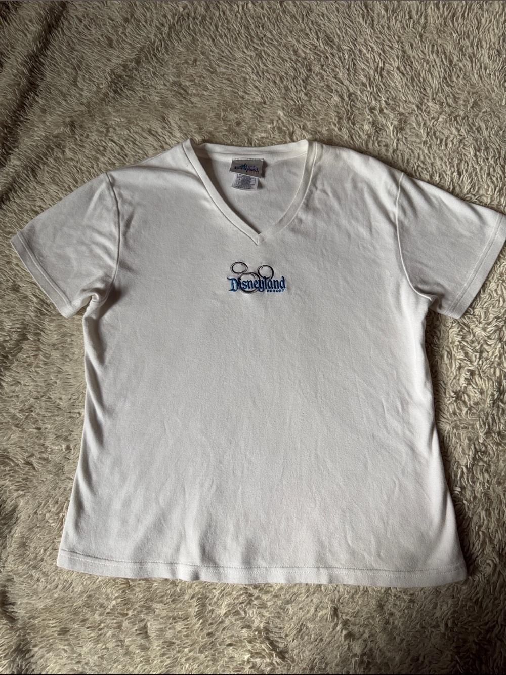Disneyland White V-Neck Tee with Blue Logo size L